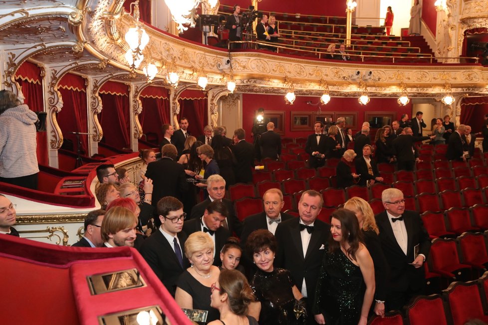 Znovuotevření Státní opery po tříleté rekonstrukci