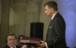 Slovinský prezident Borut Pahor během předávání státních vyznamenání na Pražském hradě