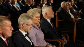 Předávání státních vyznamenání: Petr Pavel a Eva Pavlová (28.10.2026)