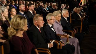 Pavel trefil hřebíček na hlavičku. Klaus s Babišem předvedli malost v plné nahotě Pavel trefil hřebíček na hlavičku. Klaus s Babišem předvedli malost v plné nahotě