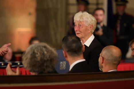 Obrázek: Prezident ocenil Sylvu Knedlovou (92): Nejdéle sloužící učitelku trénoval Zátopek