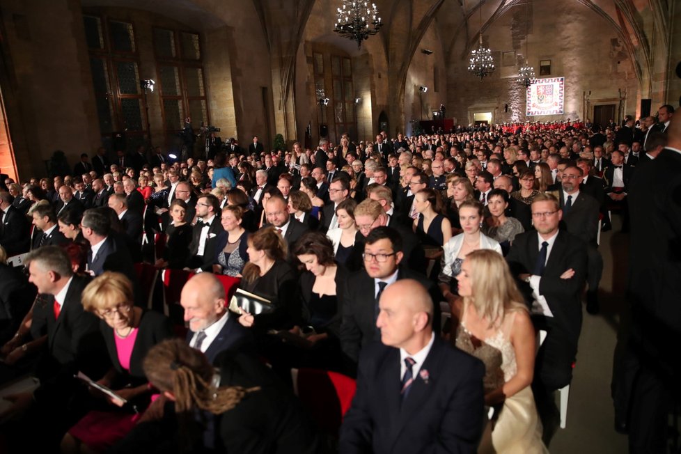 Ceremoniál předání státních vyznamenání (28. 10. 2018