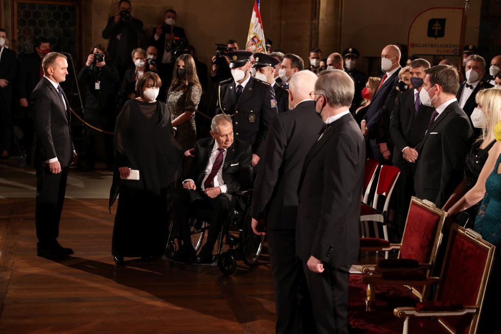 Prezident Miloš Zeman po boku manželky Ivany na předávání státních vyznamenání.