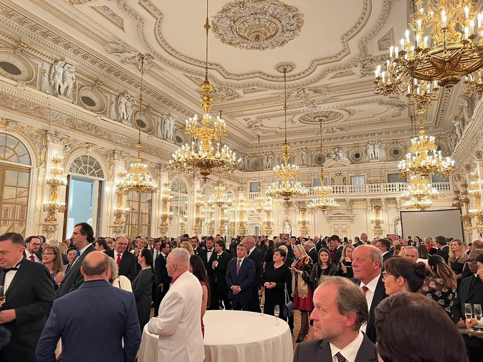 Recepce po udílení státních vyznamenání ve Španělském sále Pražského hradu