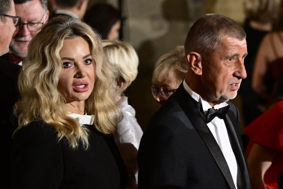 Státní vyznamenání 2025: Andrej Babiš a Monika Babišová (28.10.2025) Státní vyznamenání 2025: Andrej Babiš a Monika Babišová (28.10.2025)