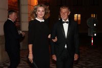 ONLINE: Koho Pavel vyznamená? Babiše na Hrad doprovodila Monika