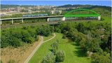 Pražané vs. železniční mosty: U výtoňského se volá po zachování, hrdlořezským zase vadí „devastace“ krajiny