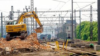 Obří železniční tendr: velcí zlevnili, s nejnižší cenou přišly Metrostav a Swietelsky