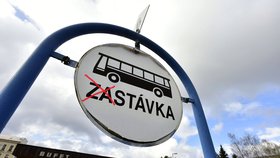 Zmatení cestující, ale i podpora řidičů: Autobusy nevyjely kvůli stávce.