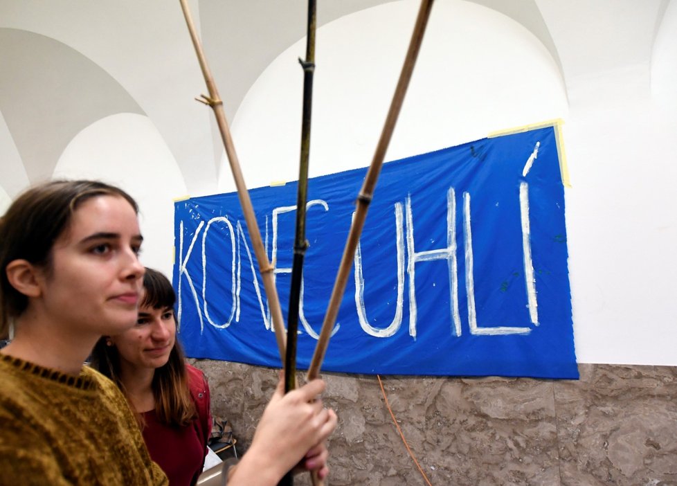 V budově Filozofické fakulty Univerzity Karlovy v Praze 12. listopadu 2019 dopoledne začala studentská okupační stávka za klima.