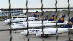 Lufthansa se potýká už druhý den se stávkou, během dvou dnů ruší na 1900 spojů.