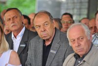 Soud stávku zakázal, volejte odborářům a řekněte jim své!