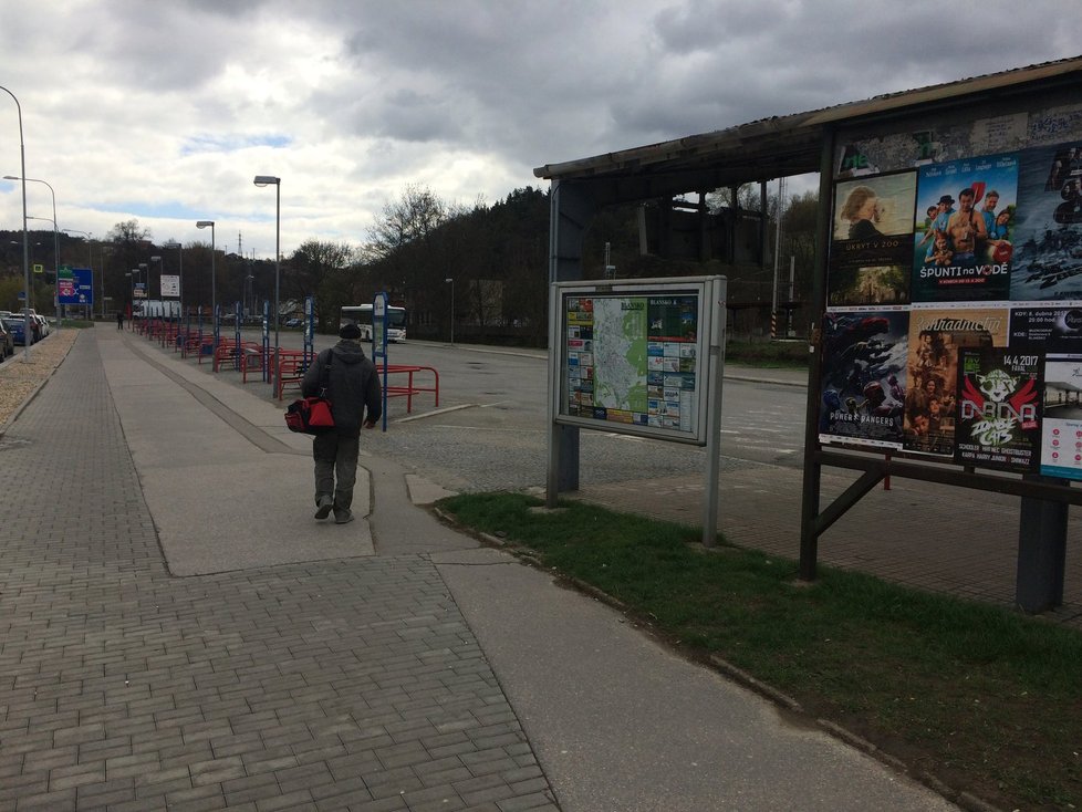 Stávka! Autobusové nádraží v Blansku dnes zelo prázdnotou.