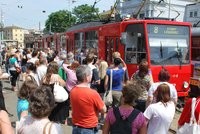Brněnské tramvaje a autobusy řídili úředníci z kanceláří!
