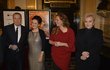 Štefan a jeho kolegyně Simona Houda Šaturová, Eva-Maria Westbroek a Eva Urbanová. Štefan a jeho kolegyně Simona Houda Šaturová, Eva-Maria Westbroek a Eva Urbanová.