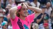 Řecký talent Stefanos Tsitsipas dotáhl svou překvapivou pouť tenisovým turnajem v Torontu až do finále.