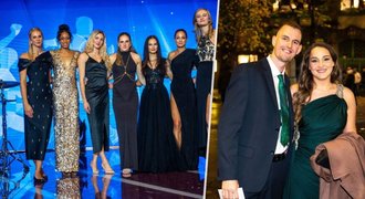 Výškař Štefela se stal v obložení krásek nejlepším atletem roku: Králem harému Výškař Štefela se stal v obložení krásek nejlepším atletem roku: Králem harému