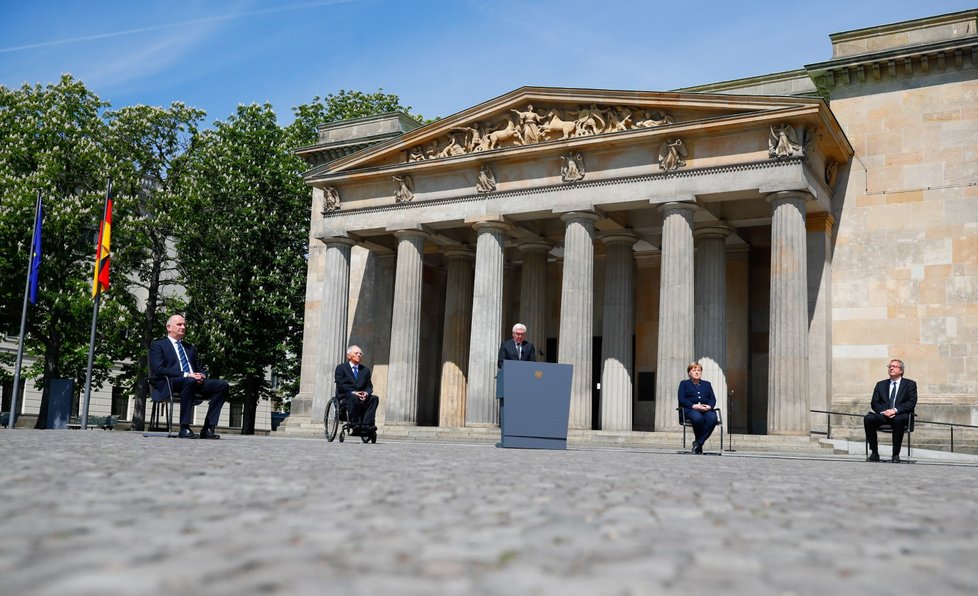 Němečtí státníci si v Berlíně připomínají výročí 75 let od konce 2. světové války (8. 5. 2020).