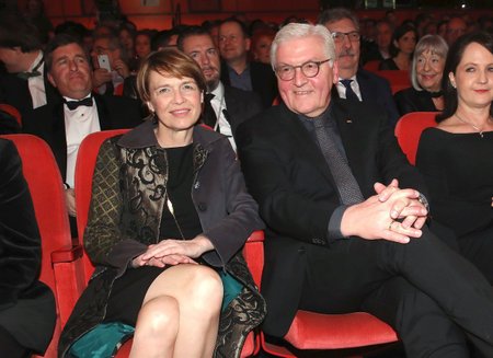 Německý prezident Steinmeier s manželkou Elke