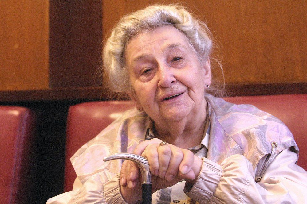 Stella Zázvorková 