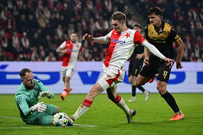 Chaloupek: Modlil jsem se za šanci. Teď ukazuji, že jsem ready. Jak si zvyká na novou roli? Chaloupek: Modlil jsem se za šanci. Teď ukazuji, že jsem ready. Jak si zvyká na novou roli?