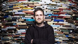 Spisovatel Štěpán Javůrek: Šikmý kostel Karin Lednické byl výtečný, sympatická mi je Alena Mornštajnová Spisovatel Štěpán Javůrek: Šikmý kostel Karin Lednické byl výtečný, sympatická mi je Alena Mornštajnová