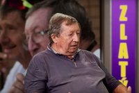 „Mladá generace přibývá na váze.“ Legendární komentátor Škorpil vzpomíná na sportovní přenosy v 90. letech