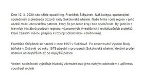 Oznámení o smrti Františka Štěpánka na stránkách firmy.