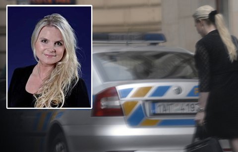 Blondýna z ministerstva ohrozila autem policisty: Odešla s podmínkou