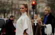 Přehlídka Stephane Rollanda na pařížském týdnu módy jaro-léto 2023: Adriana Sklenaříková 