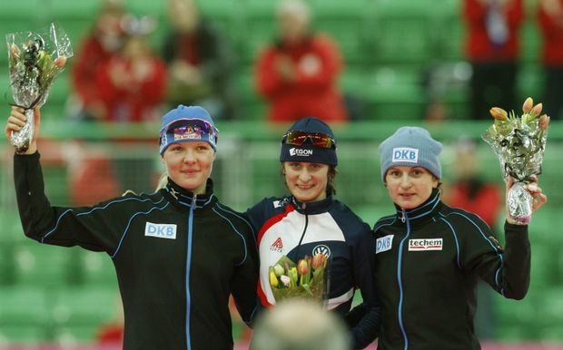 Martina Sáblíková se svou nejnebezpečnější soupeřkou Stephanie Beckertovou (vlevo). Martina Sáblíková se svou nejnebezpečnější soupeřkou Stephanie Beckertovou (vlevo).