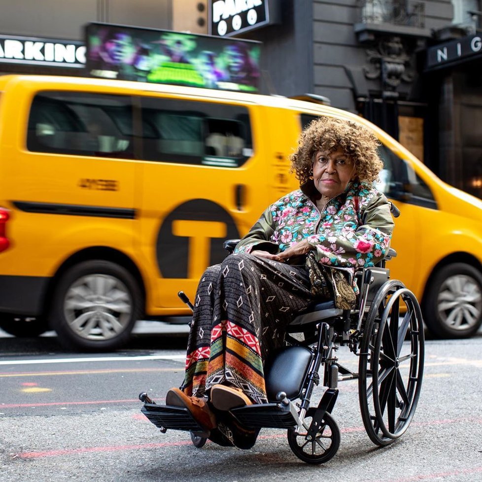 Stephanii (76) sužuje špatné zdraví.