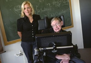Stephen Hawking se svou dcerou: Dokáže popsat vesmírné zákonitosti, ženy však prý nechápe