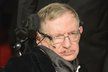 Zemřel geniální vědec Stephen Hawking (†76): Lékaři mu dávali dva roky života