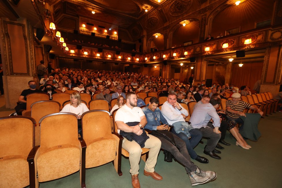 Premiéra filmu Štěstí je krásná věc