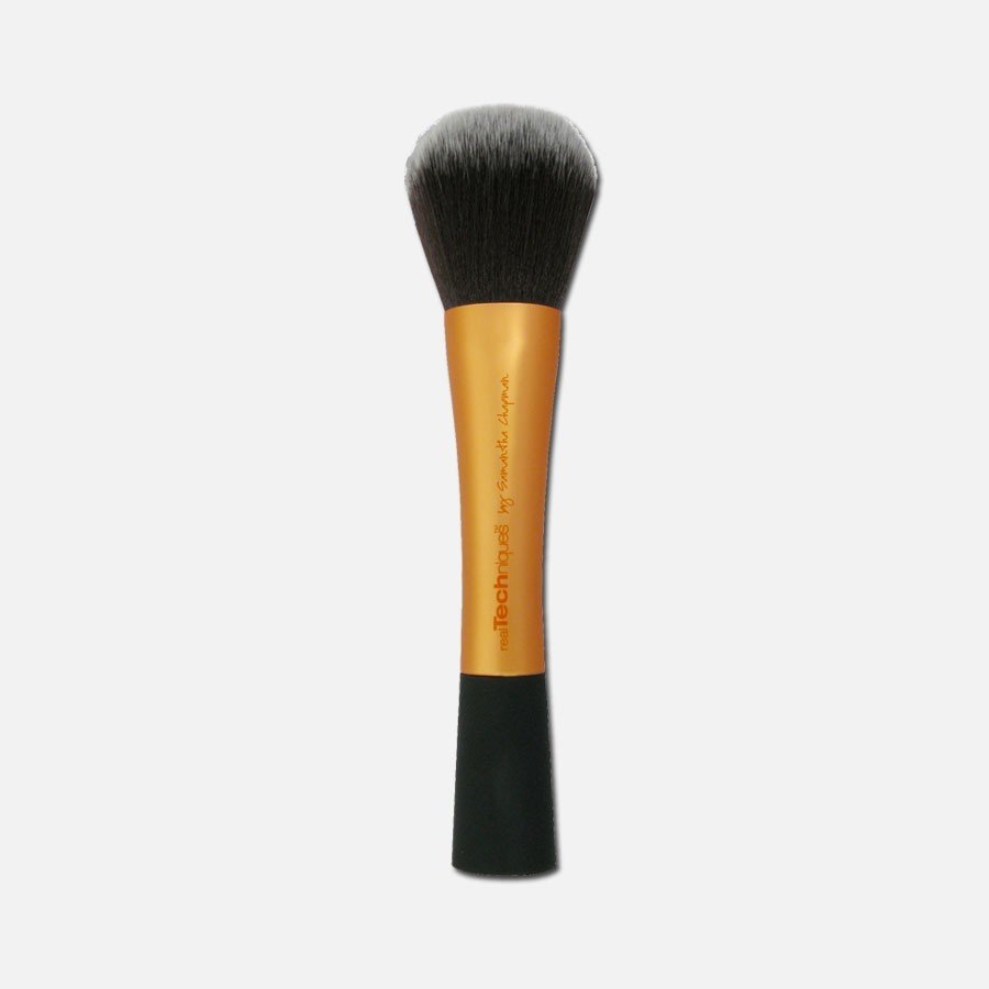 Real Techniques Powder Brush štětec na pudr, 339 Kč, www.boots.com