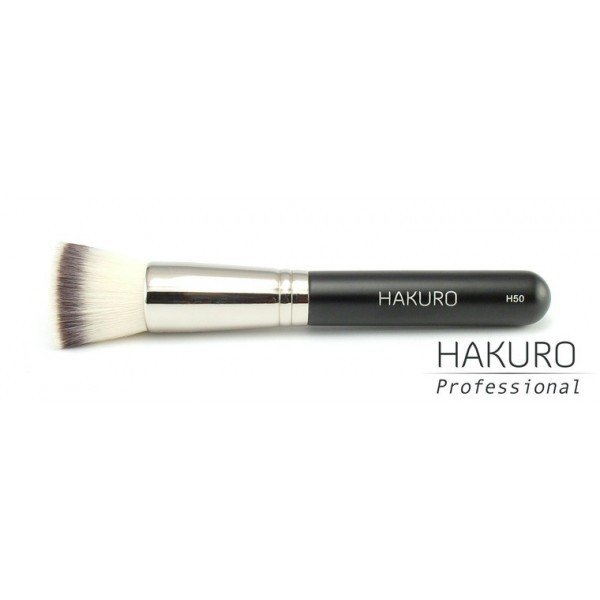 Kosmetický štětec Hakuro H50, 229 Kč, www.hakuro.cz