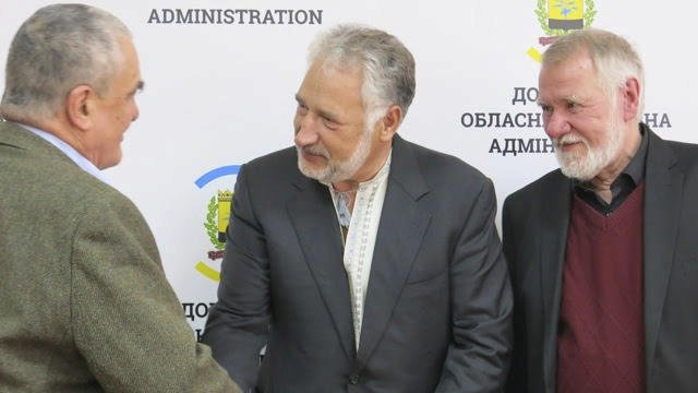 Schwarzenberg se Štětinou na setkání s gubernátorem Doněcké oblasti Pavlem Žebrivským