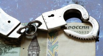 Skandál v Rusku: Exfotbalista měl unést stevarda a mučit ho ve sklepě!