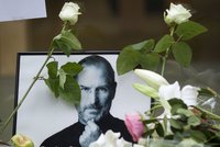 Rodina tajně pohřbila Steva Jobse!