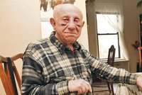 Krvavá rvačka staříků: Útočník 83 let, zmlácený 99 let