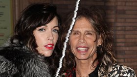 Drsňák Steven Tyler oznámil rozchod se snoubenkou: Místo svatby jí dal kopačky!