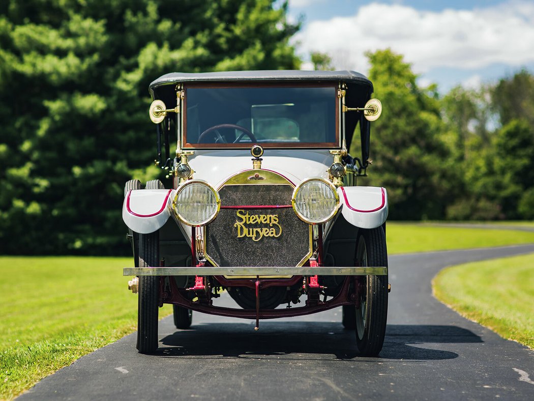 Stevens-Duryea Model C-Six 5-passenger Touring (1913)