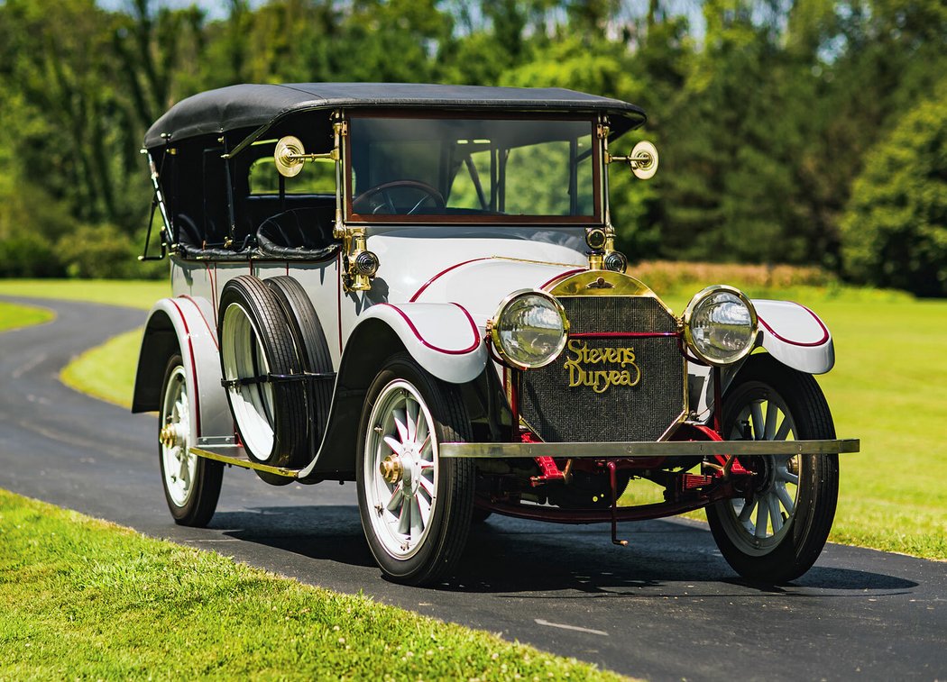 Stevens-Duryea Model C-Six 5-passenger Touring (1913)