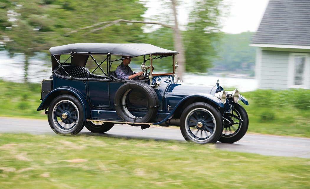 Stevens-Duryea Model C-Six 5-passenger Touring (1913)