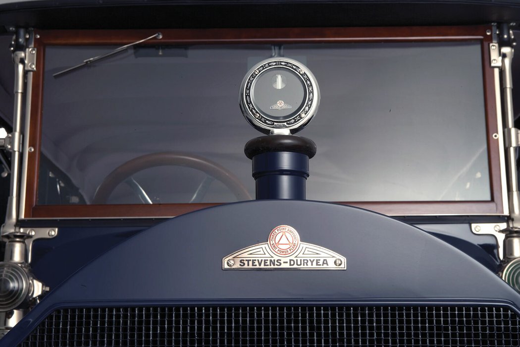 Stevens-Duryea Model C-Six 5-passenger Touring (1913)