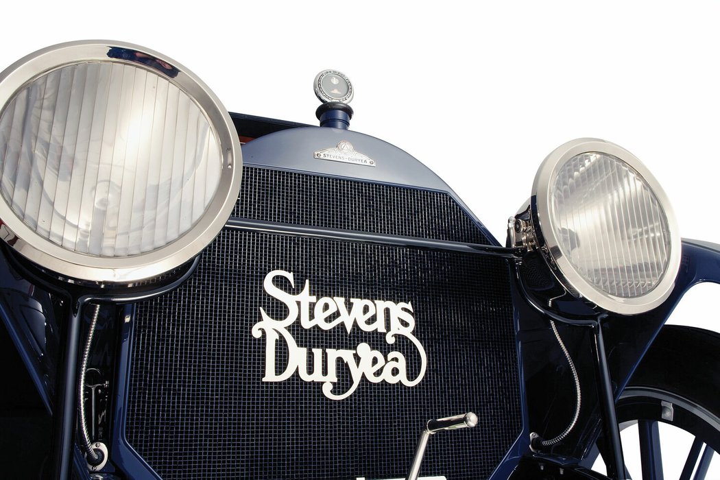 Stevens-Duryea Model C-Six 5-passenger Touring (1913)