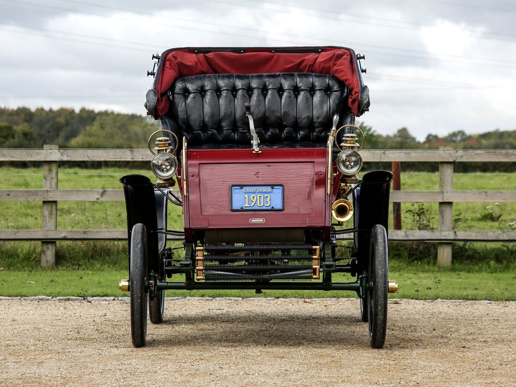 Stevens-Duryea Model L Stanhope (1903)