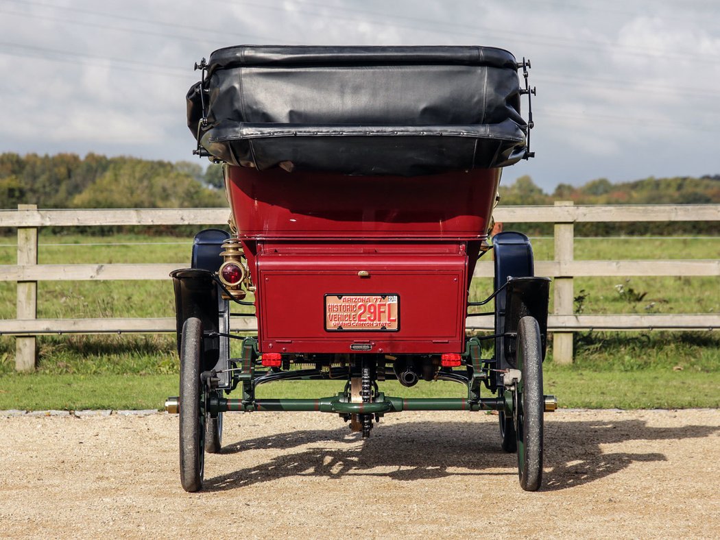 Stevens-Duryea Model L Stanhope (1903)