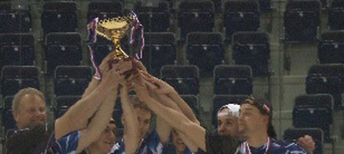 Český tým se nakonec radoval z bronzu.